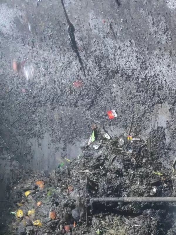 三山污水池清理